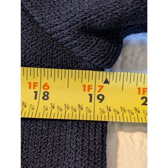 St. John Sportswear Logo By Marie Gray Navy Cream Star Logo Sleeve Sweater Sz S - Picture 11 of 15